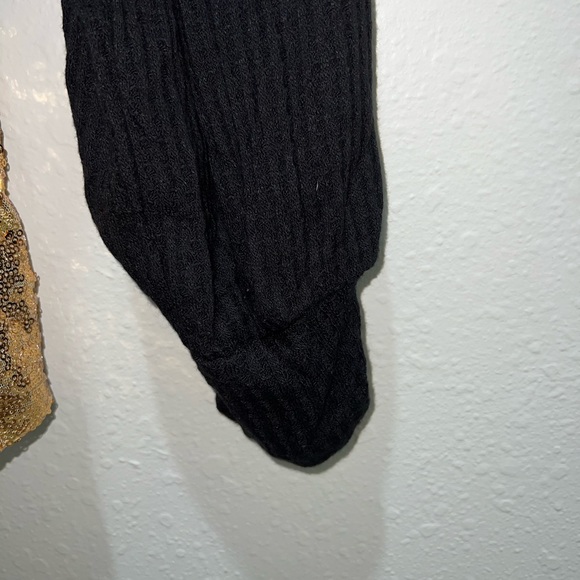 Sequin cross backed blouse. - Picture 4 of 4